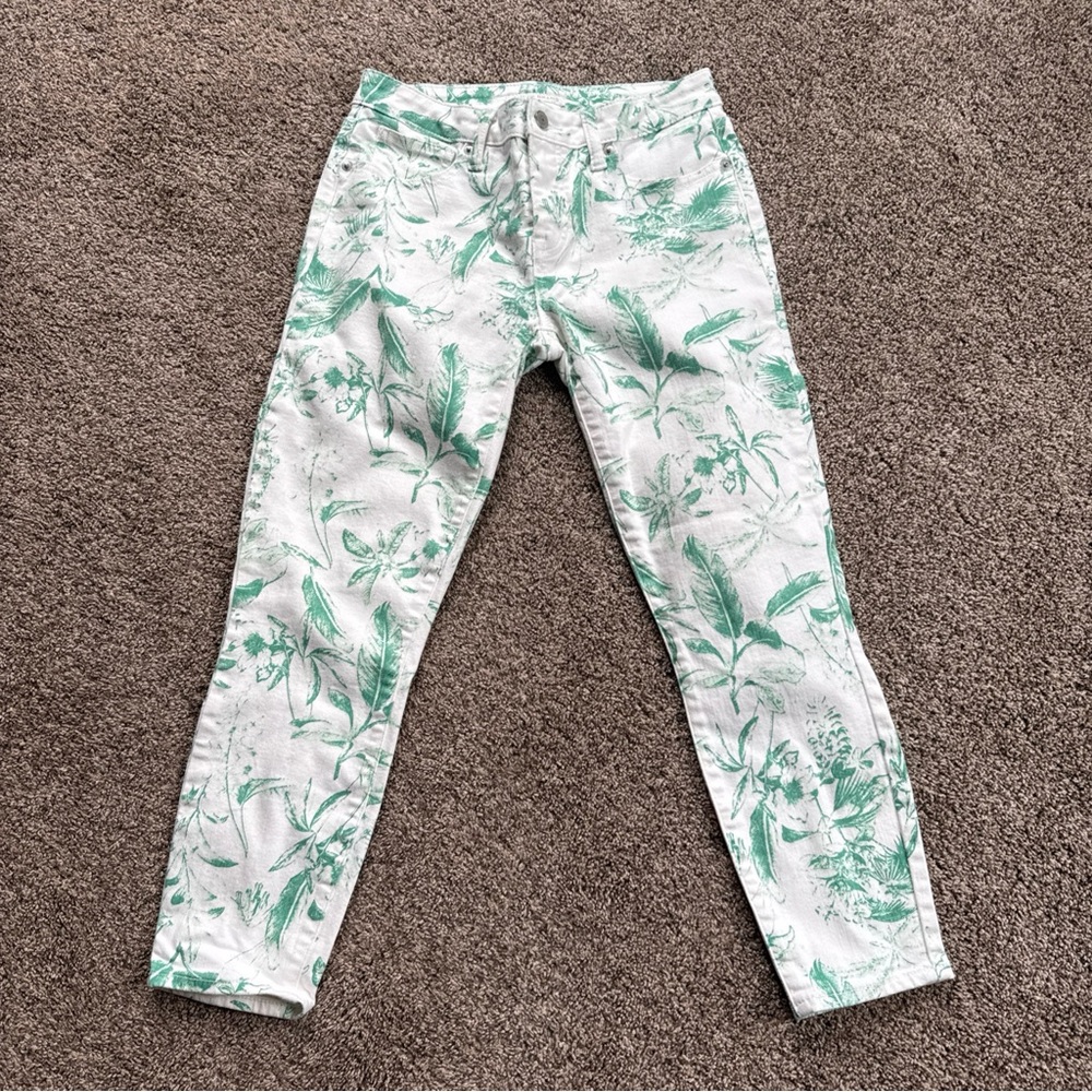 Lucky Brand Women's Size 6/28 White w/ Green Foliage Low Rise Crop Lolita Jeans